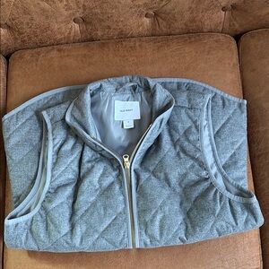 Old Navy Gray Quilted Vest